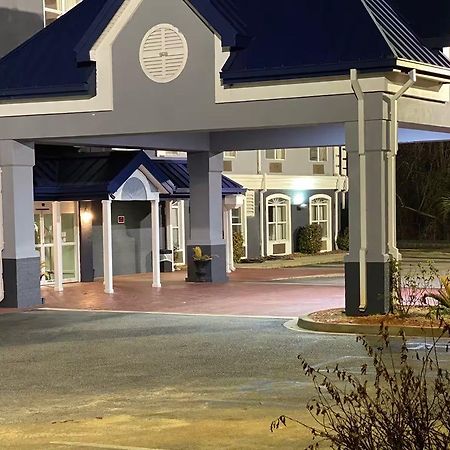 Hotel Baymont By Wyndham Sumter Zewnętrze zdjęcie